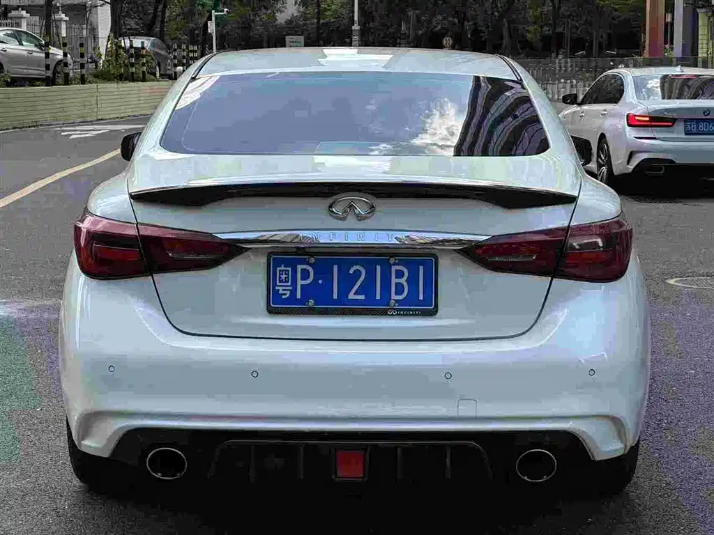 Infiniti Q50L — фото 5
