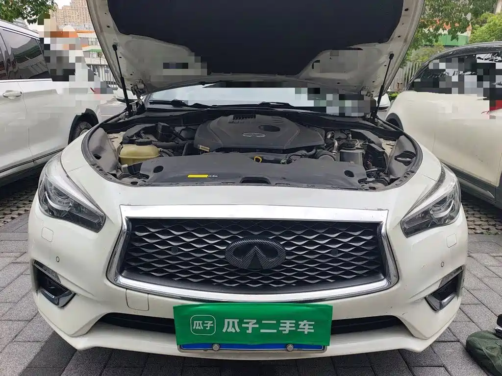 Infiniti Q50L — фото 16
