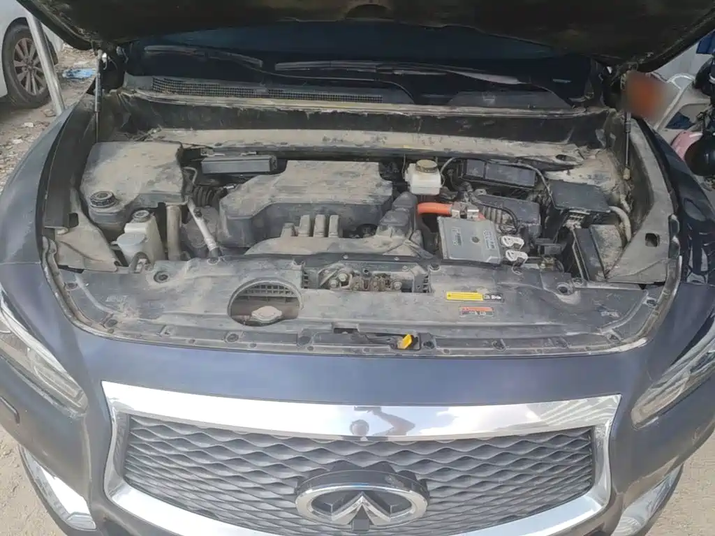 Infiniti QX60 (Import) — фото 11