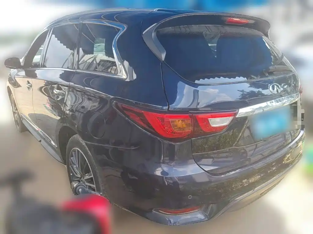 Infiniti QX60 (Import) — фото 25