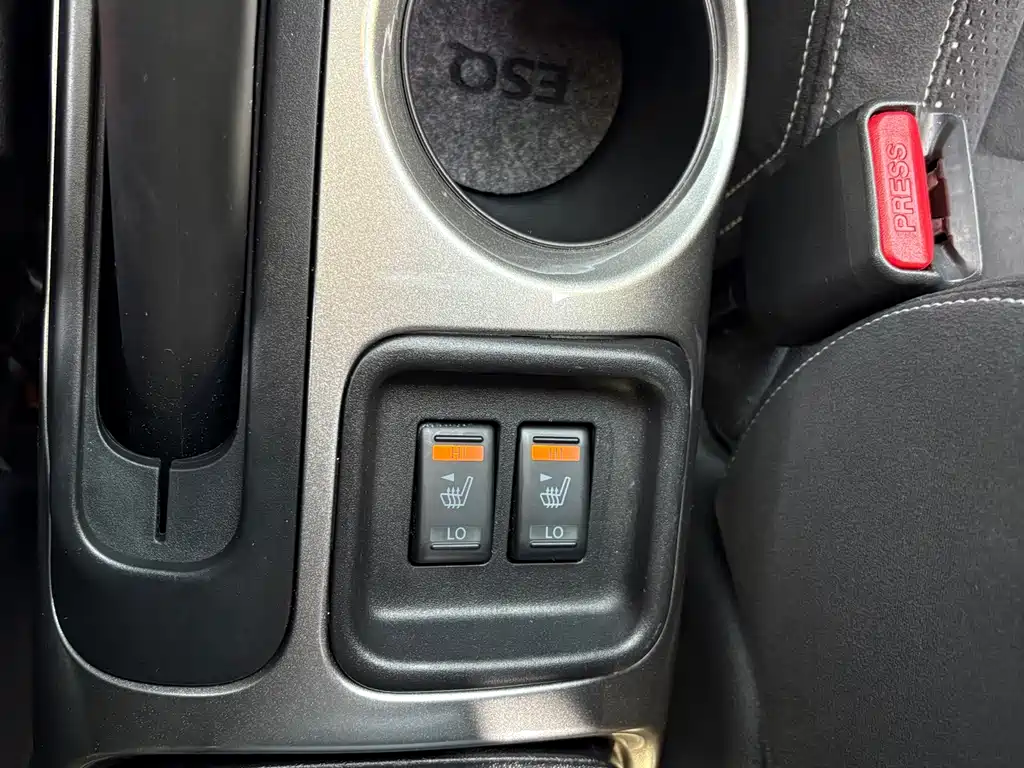 Infiniti ESQ — фото 10