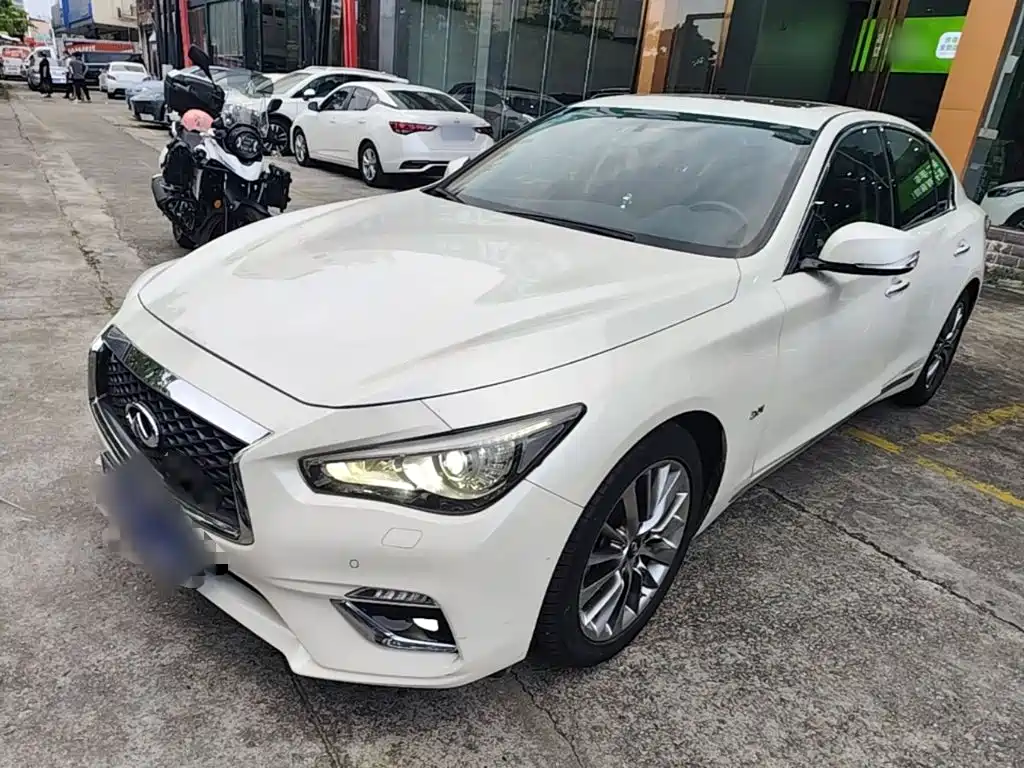 Infiniti Q50L — фото 2