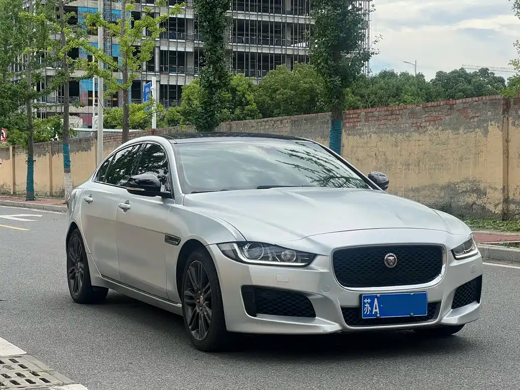 Jaguar XEL — фото 2