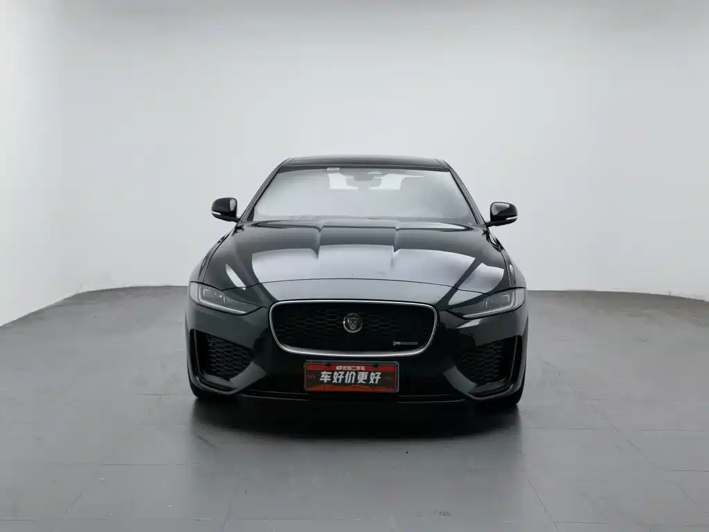 Jaguar XEL — фото 3