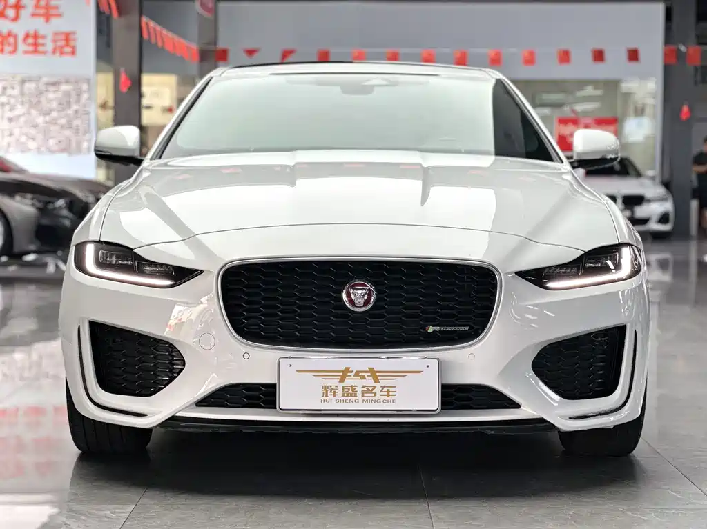 Jaguar XEL — фото 2