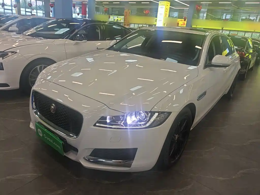 Jaguar XFL