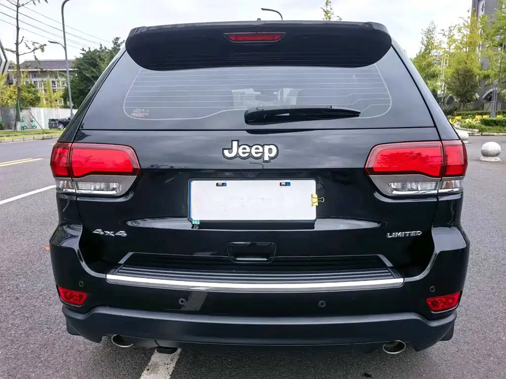 Jeep Grand Cherokee (Import) — фото 5