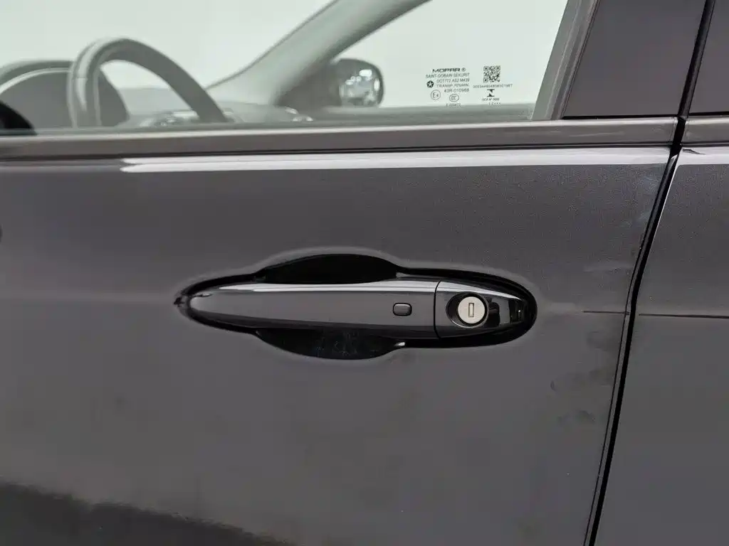 Jeep Compass — фото 18
