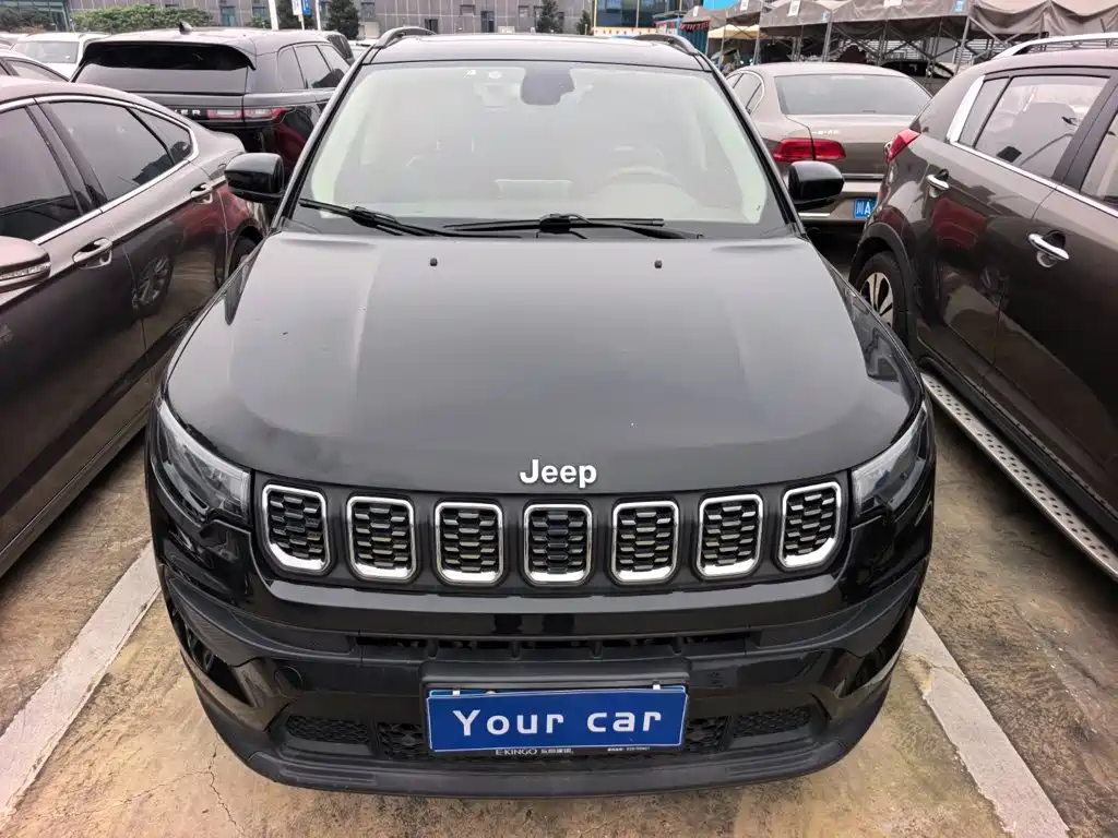 Jeep Compass — фото 2