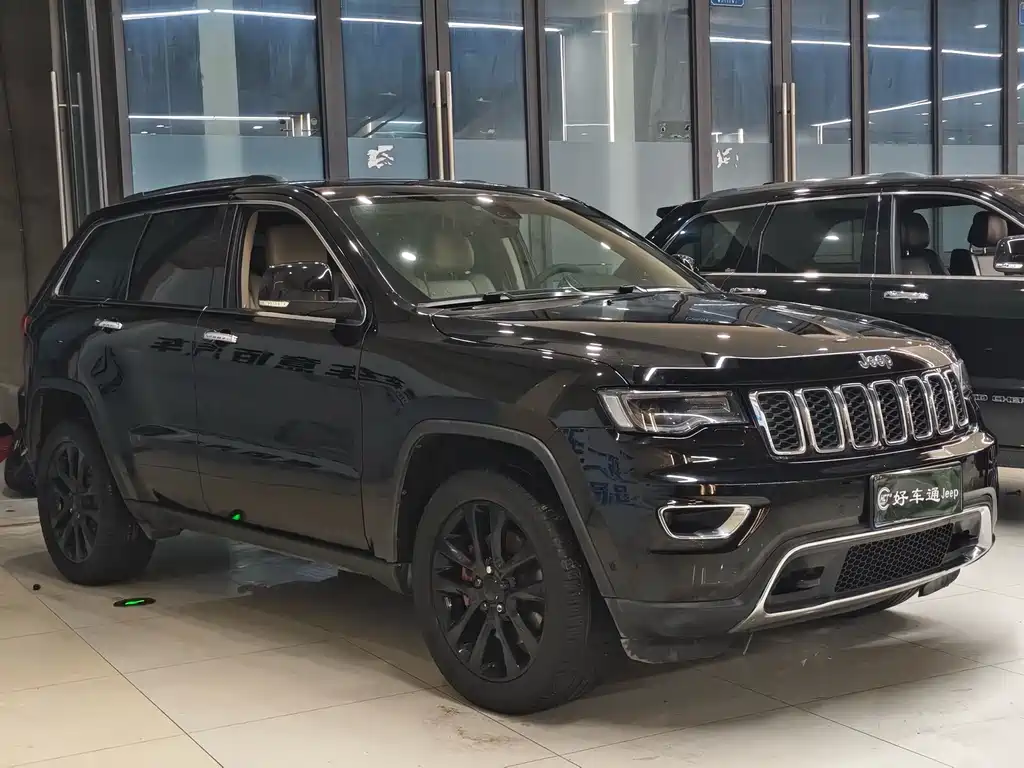 Jeep Grand Cherokee (Import) — фото 3