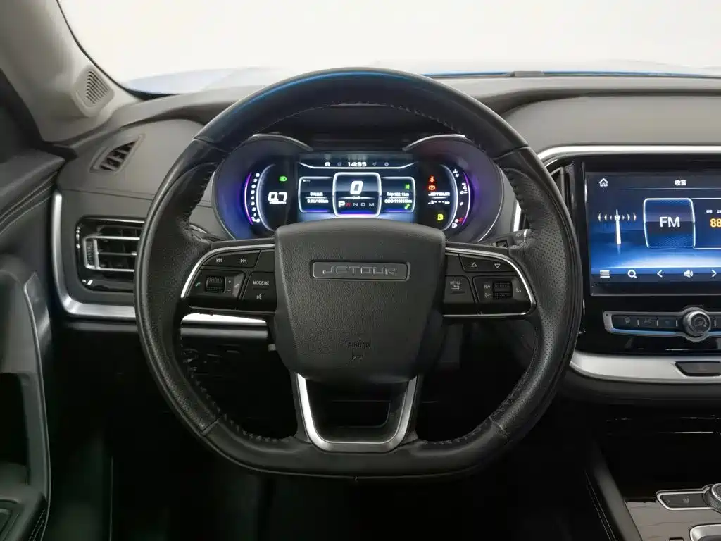 Jetour X70 — фото 11
