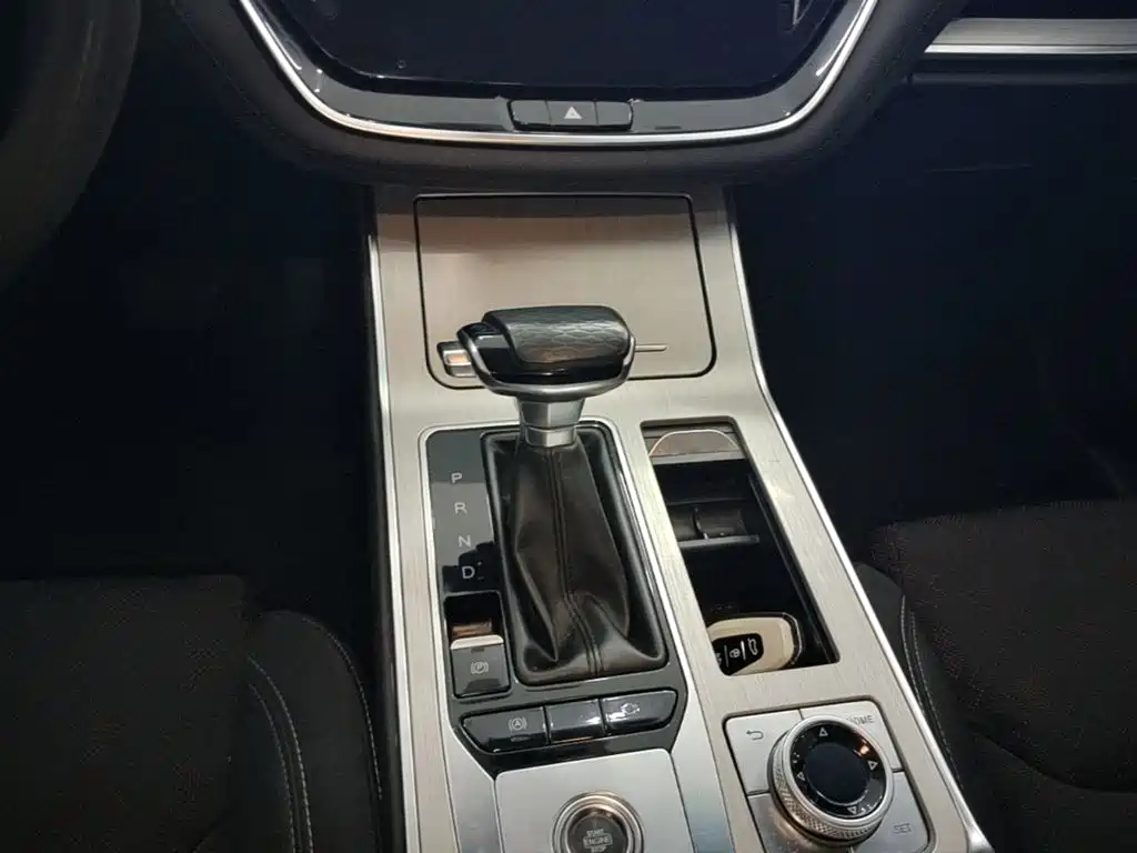 Jetour X70 — фото 14
