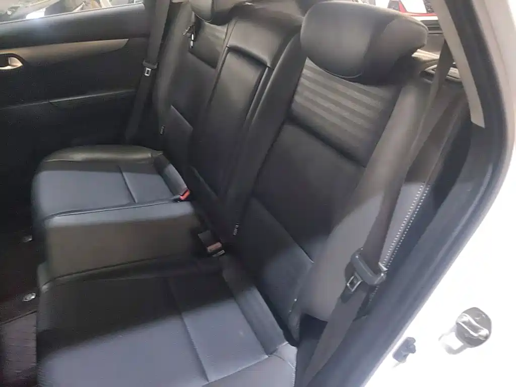 Kia Sportage — фото 17