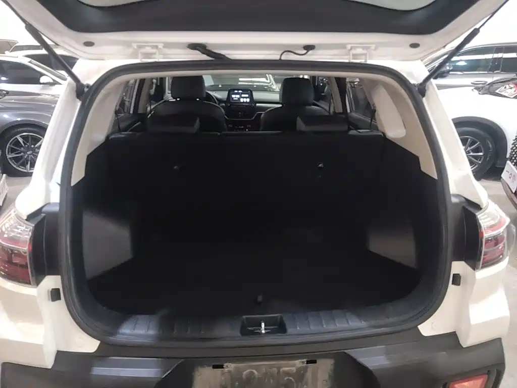 Kia Sportage — фото 19