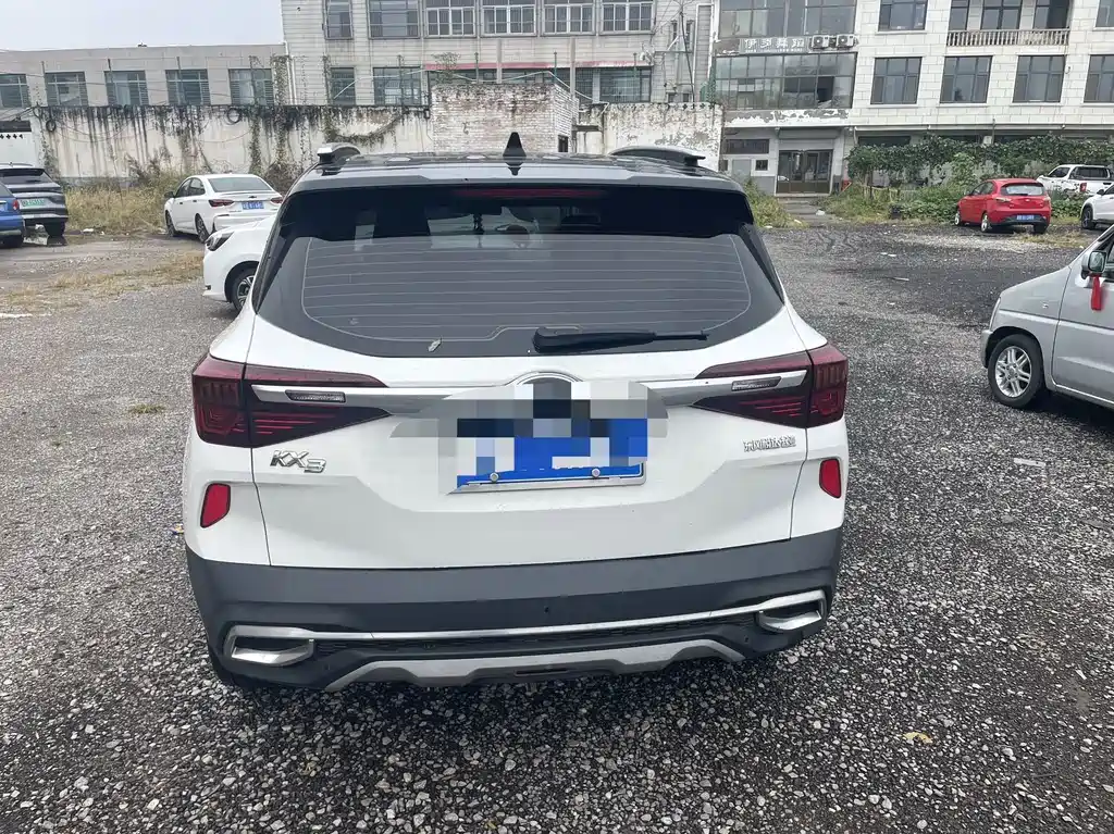 Kia KX3 — фото 3