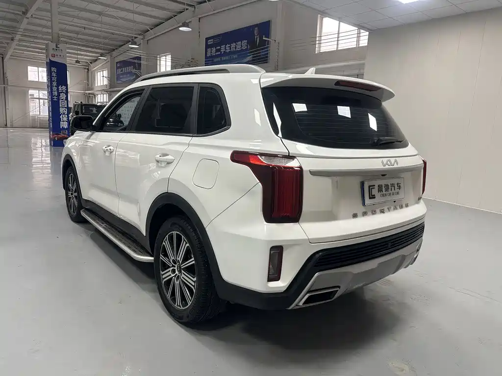 Kia Sportage — фото 6