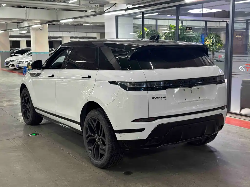 Land Rover Evoque — фото 6