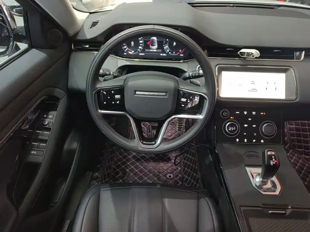 Land Rover Evoque — фото 11