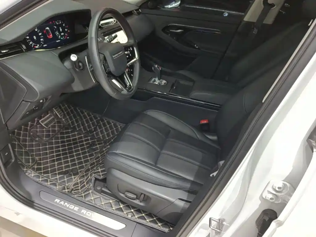 Land Rover Evoque — фото 15