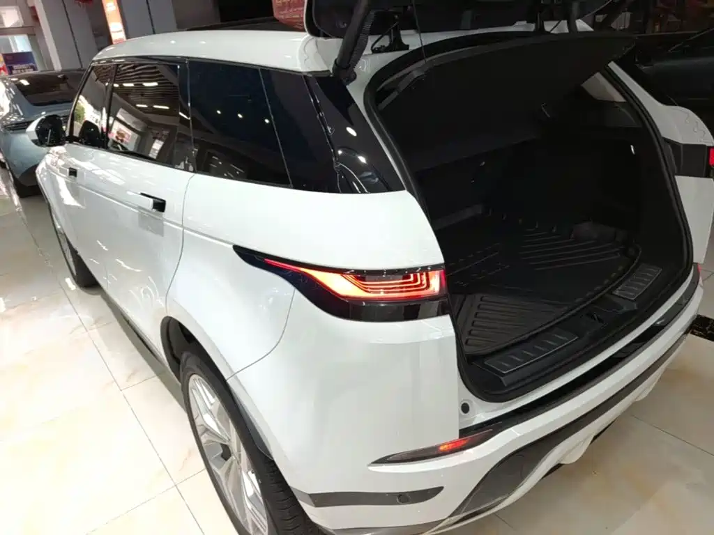 Land Rover Evoque — фото 5
