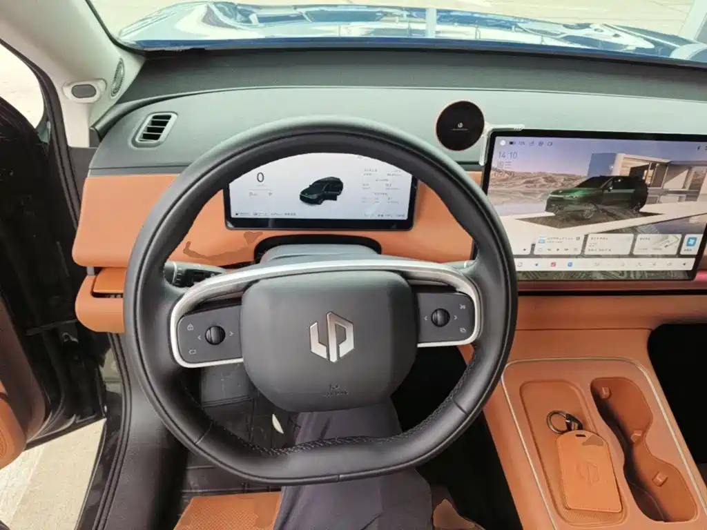 Leapmotor Leapmotor C10 — фото 11