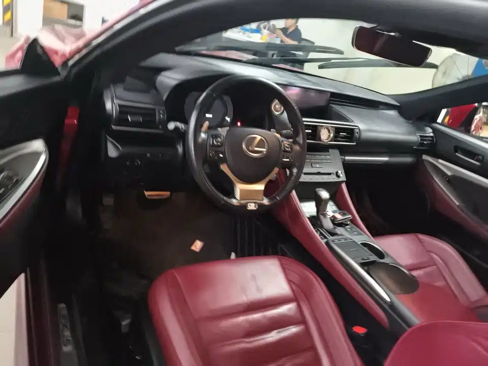 Lexus RC — фото 3