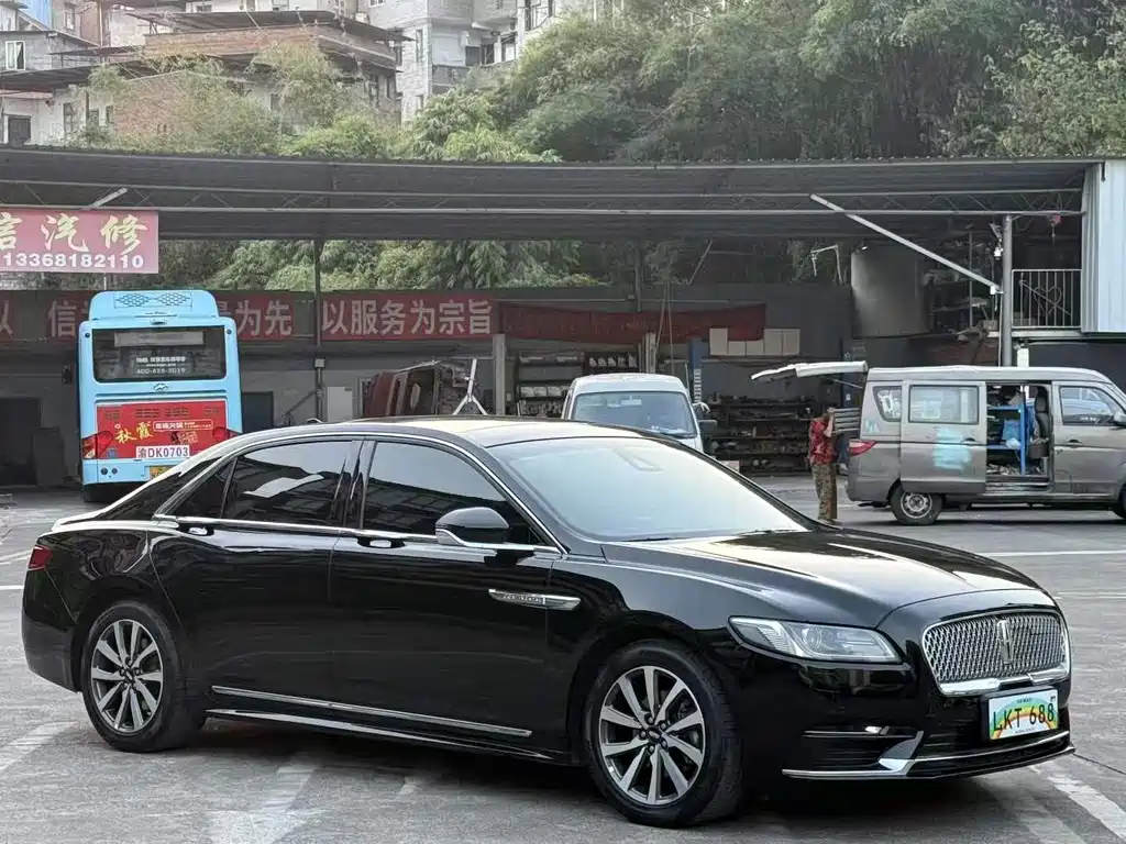 Lincoln Continental — фото 3