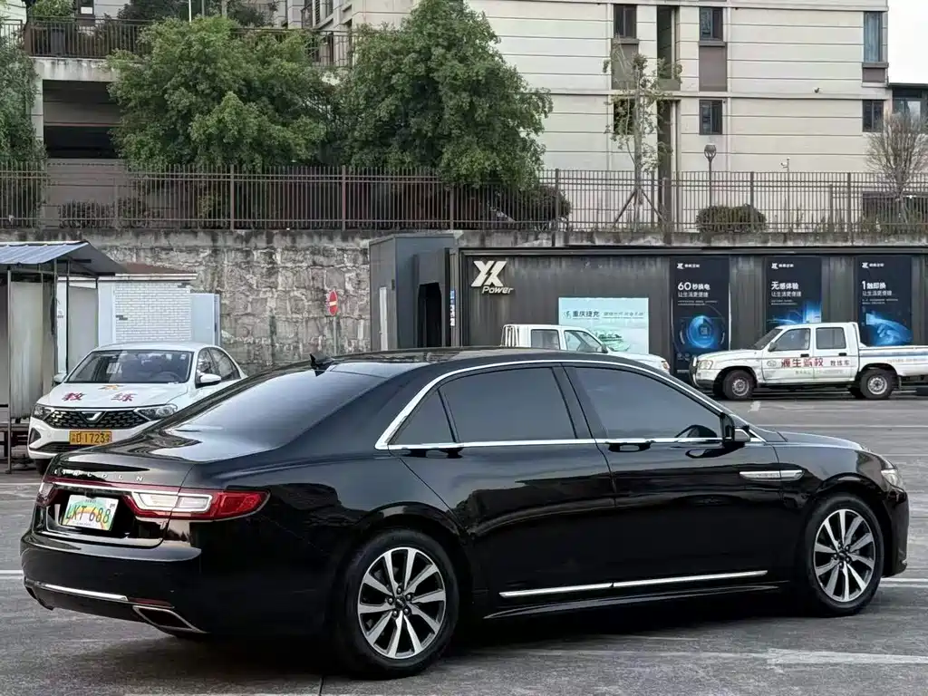 Lincoln Continental — фото 6