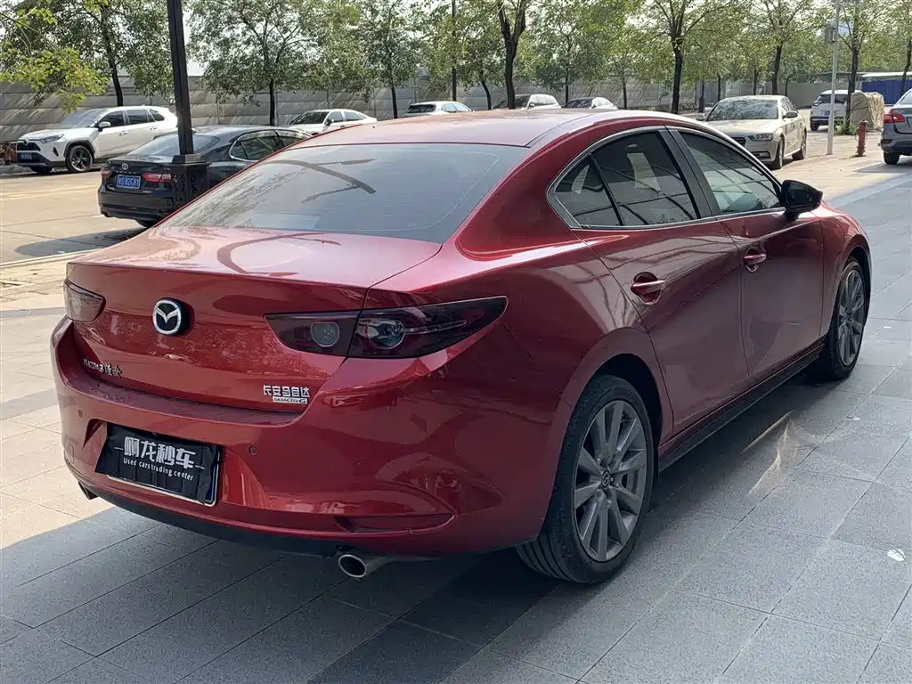 Mazda 3 Axela — фото 8