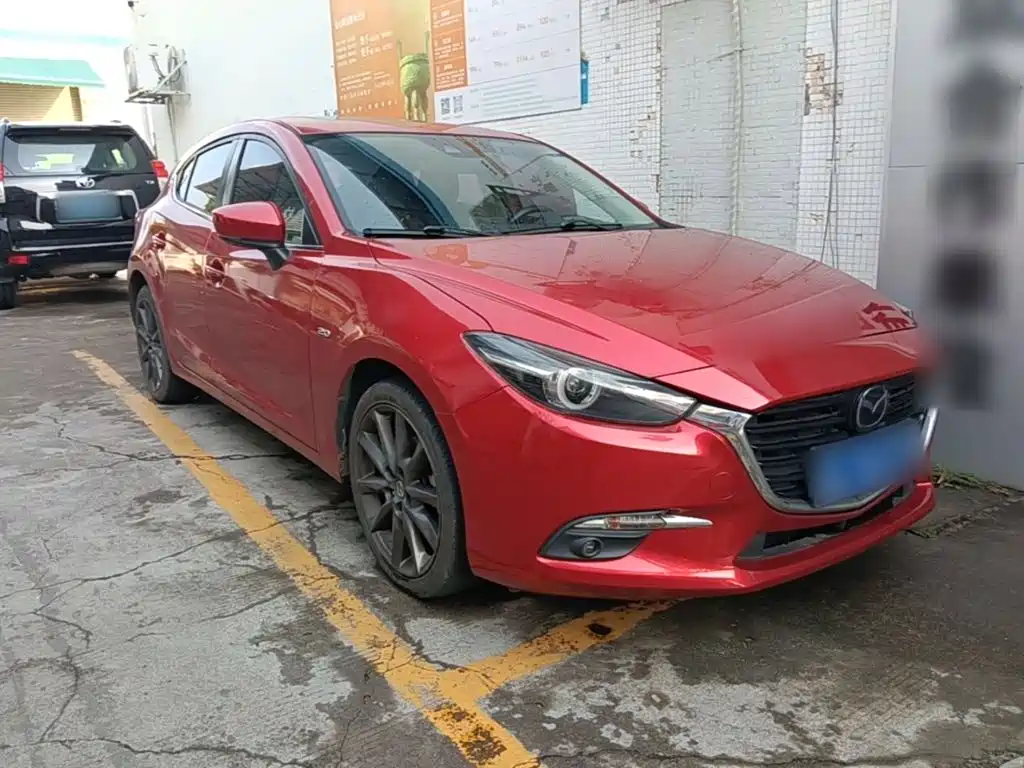 Mazda 3 Axela — фото 4
