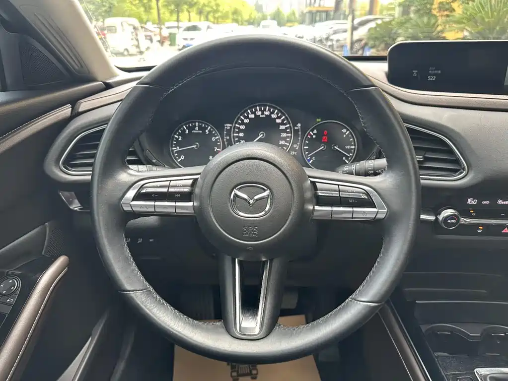 Mazda CX-30 — фото 14