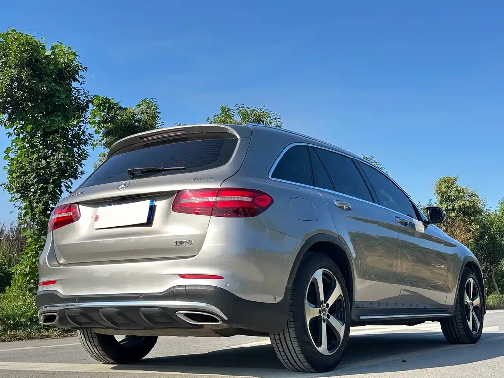 Mercedes-Benz GLC — фото 7