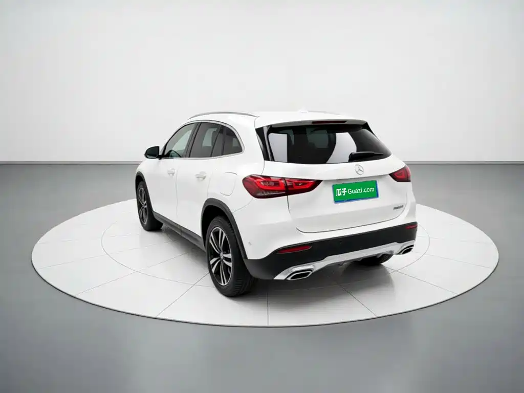 Mercedes-Benz GLA — фото 4