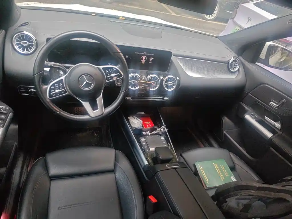 Mercedes-Benz GLA — фото 10