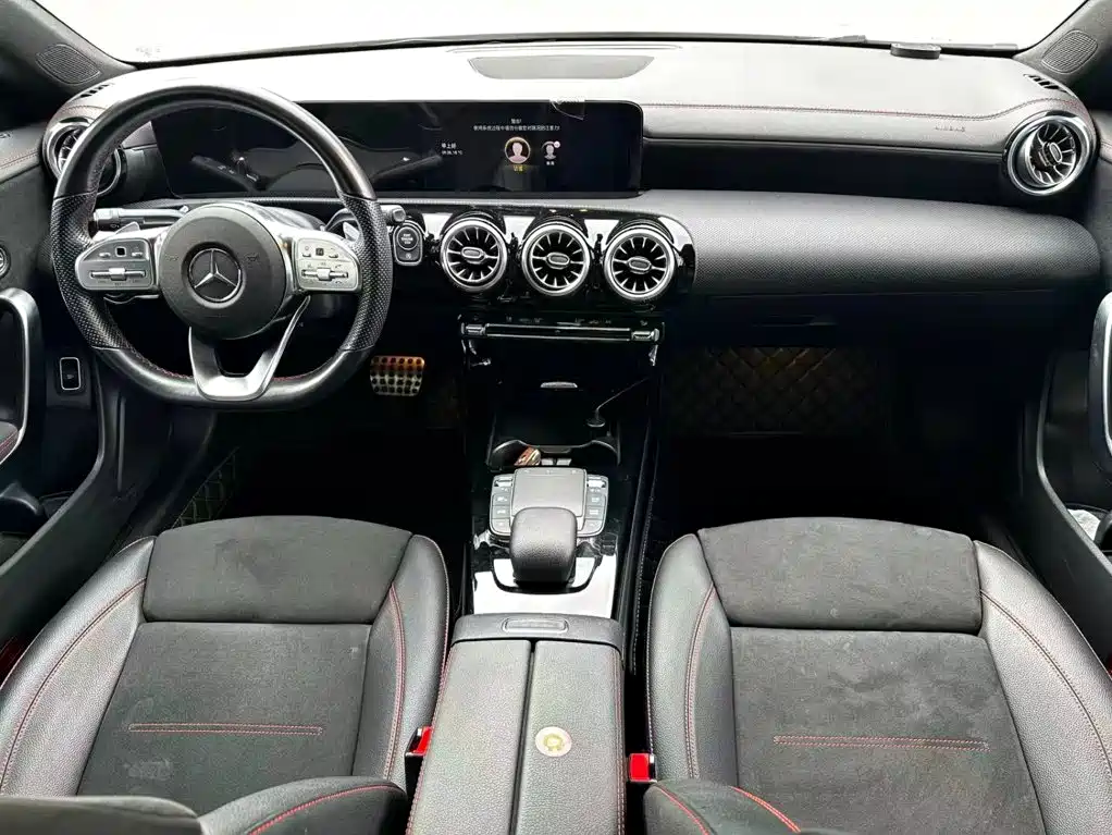 Mercedes-Benz CLA (Import) — фото 13