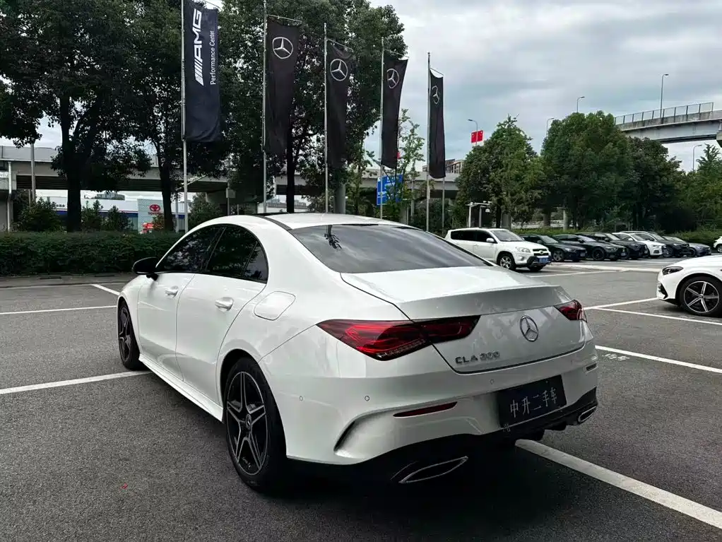 Mercedes-Benz CLA (Import) — фото 8