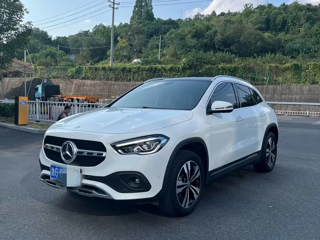 Mercedes-Benz GLA — фото 2