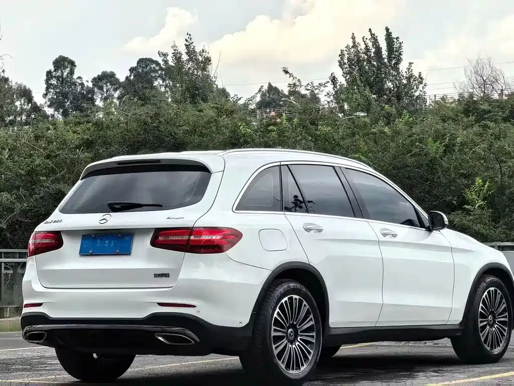 Mercedes-Benz GLC — фото 9