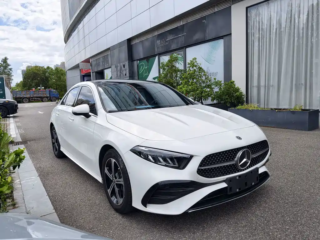 Mercedes-Benz A-Class — фото 3