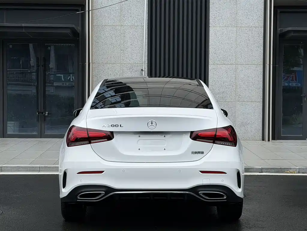 Mercedes-Benz A-Class — фото 14