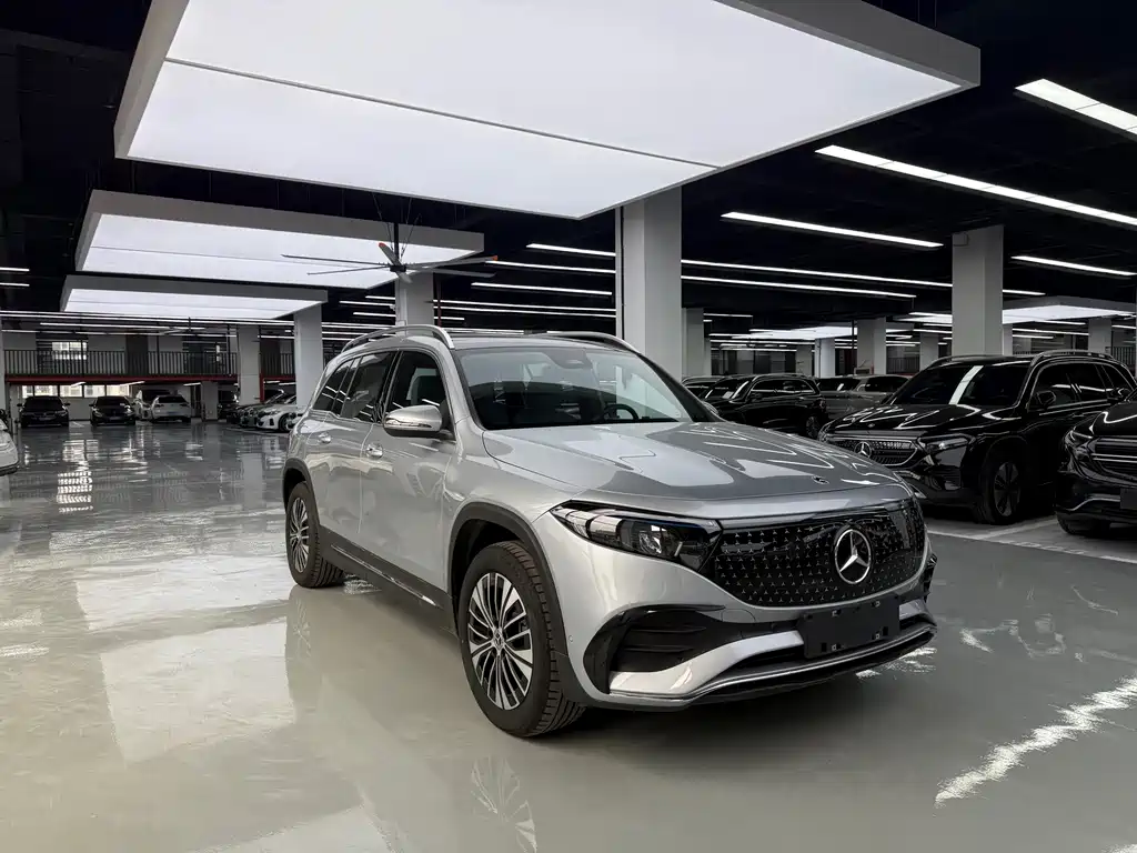 Mercedes-Benz EQB — фото 3