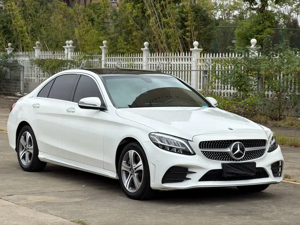 Mercedes-Benz C-Class — фото 3