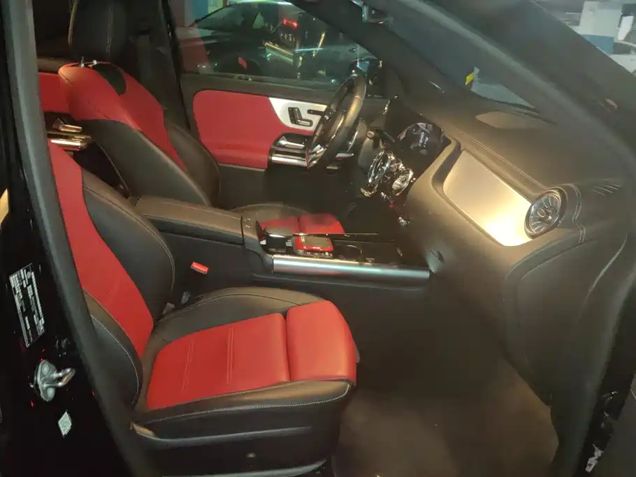 Mercedes-Benz GLA AMG — фото 8