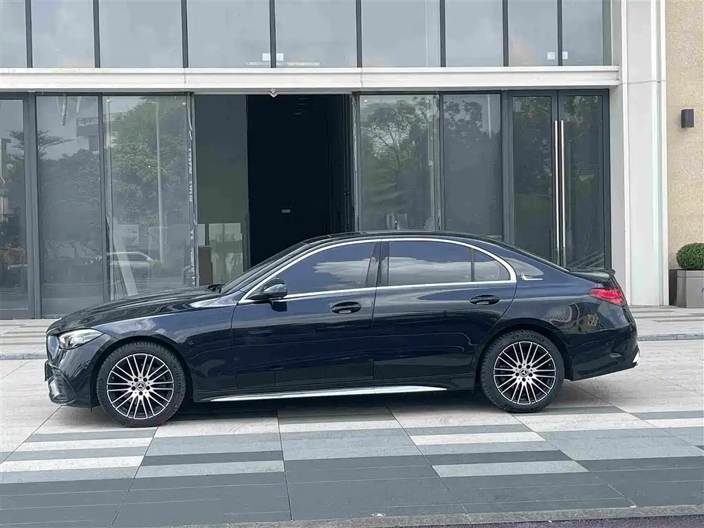 Mercedes-Benz C-Class — фото 4