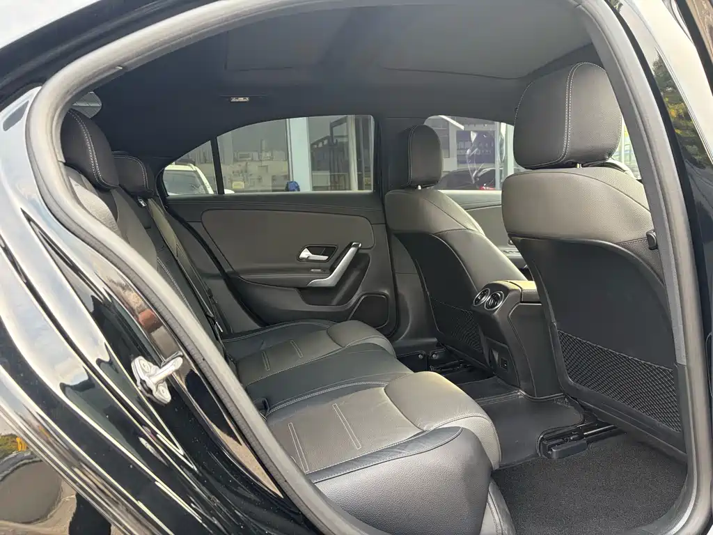 Mercedes-Benz A-Class AMG — фото 3