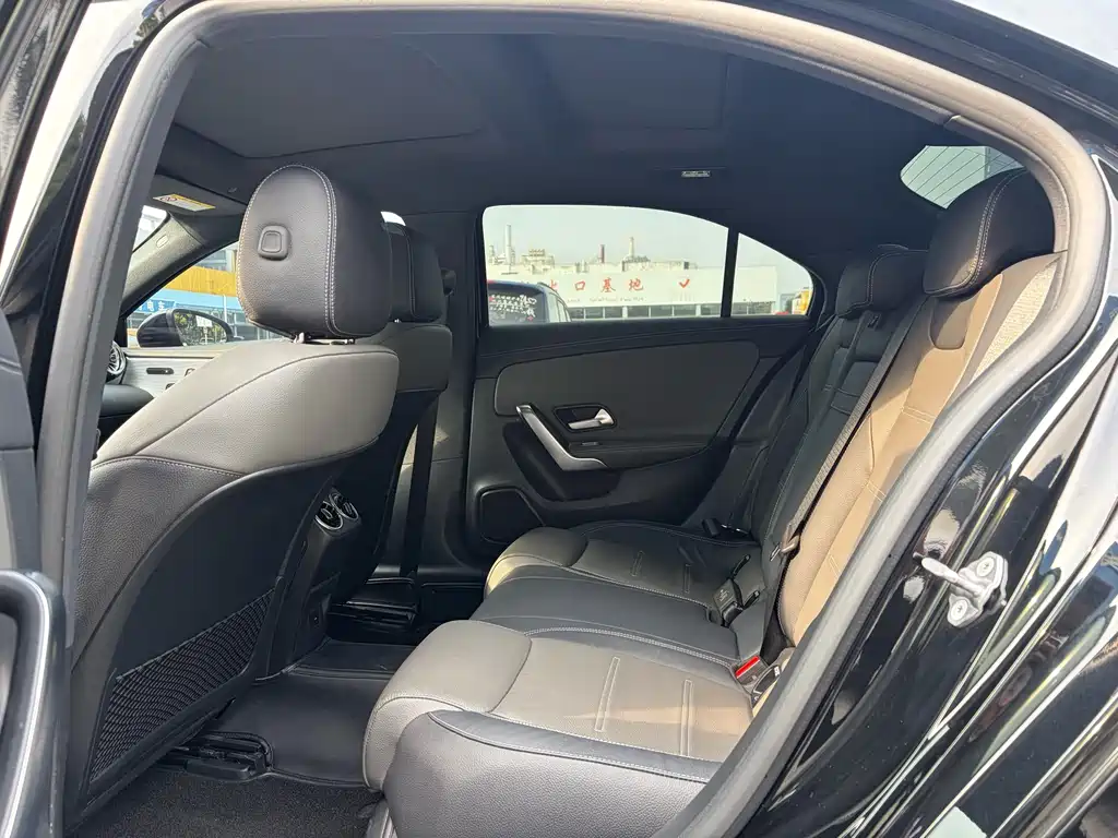 Mercedes-Benz A-Class AMG — фото 7