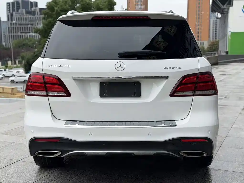 Mercedes-Benz GLE (Import) — фото 11