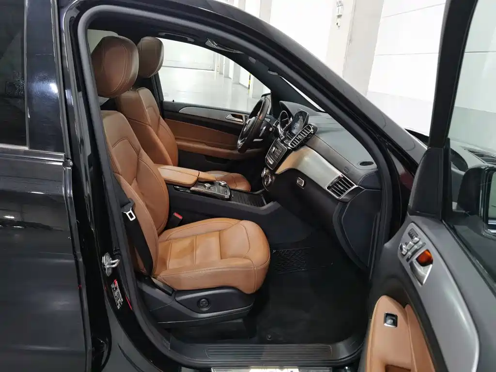 Mercedes-Benz GLE AMG — фото 23