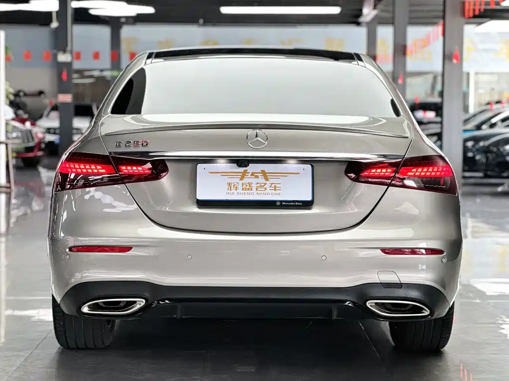 Mercedes-Benz E-Class (Import) — фото 4