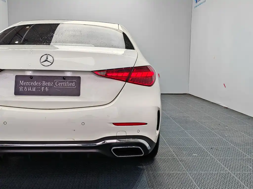 Mercedes-Benz C-Class — фото 19